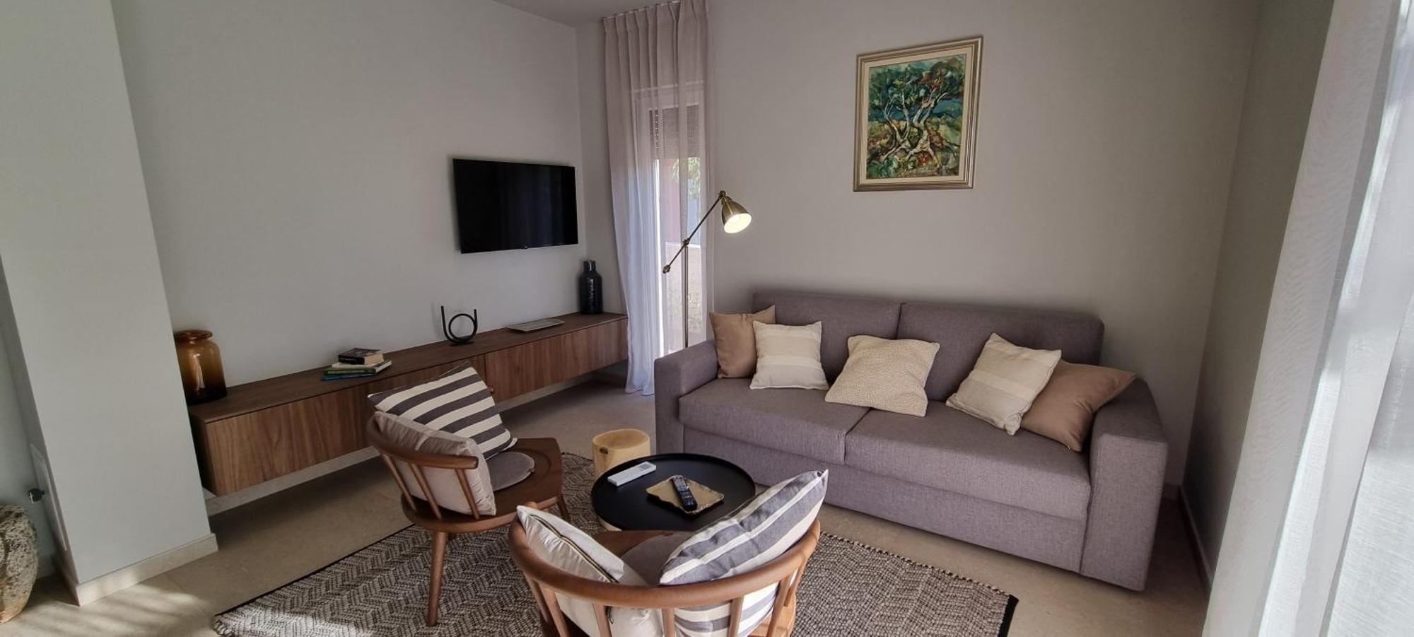 Holiday home House With Jacuzzi In 2306 *