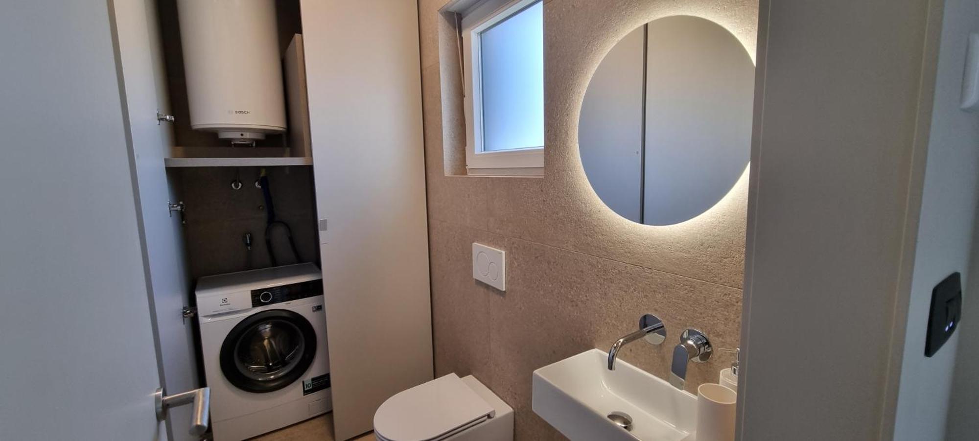 Holiday home House With Jacuzzi In 2306